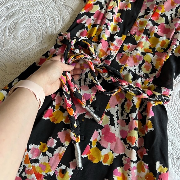 DYVNA - Print Silk Shirtdress in Pink Floral Bouquet - Picture 7 of 15